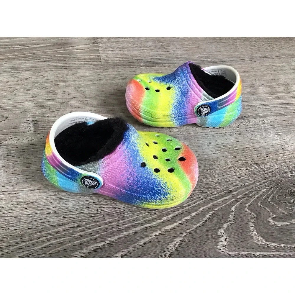 Crocs Baby Girls Size 4 C4 Rainbow Clogs Black Lined Shoes Slip On 208095